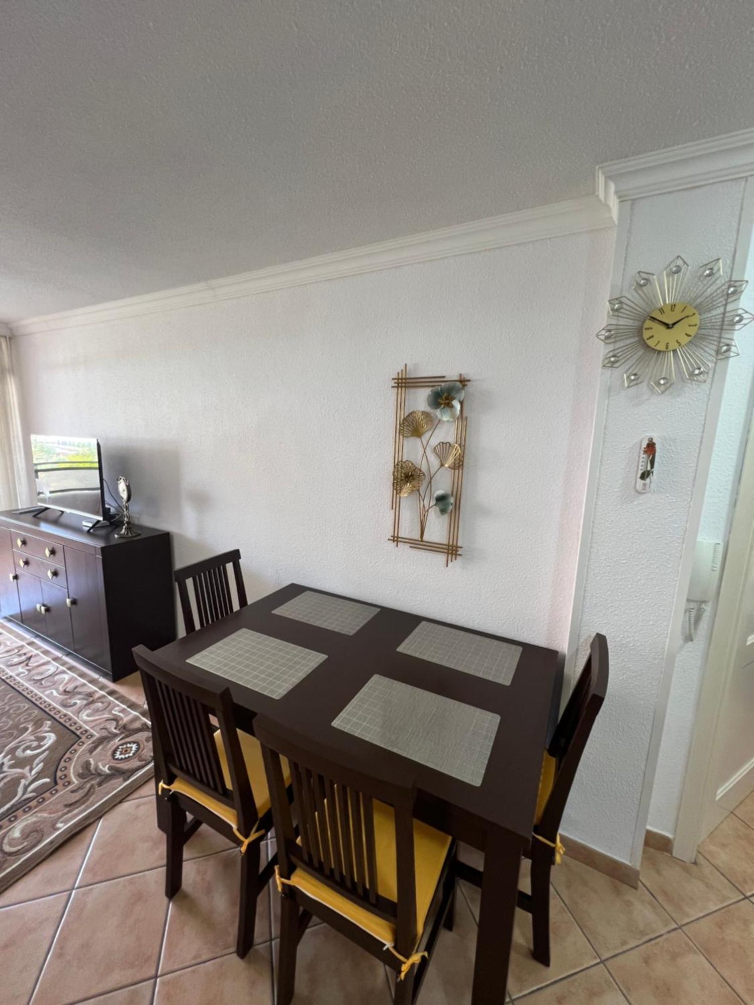 לוס כריסטיאנוס Apartment Center Los Cristianos מראה חיצוני תמונה