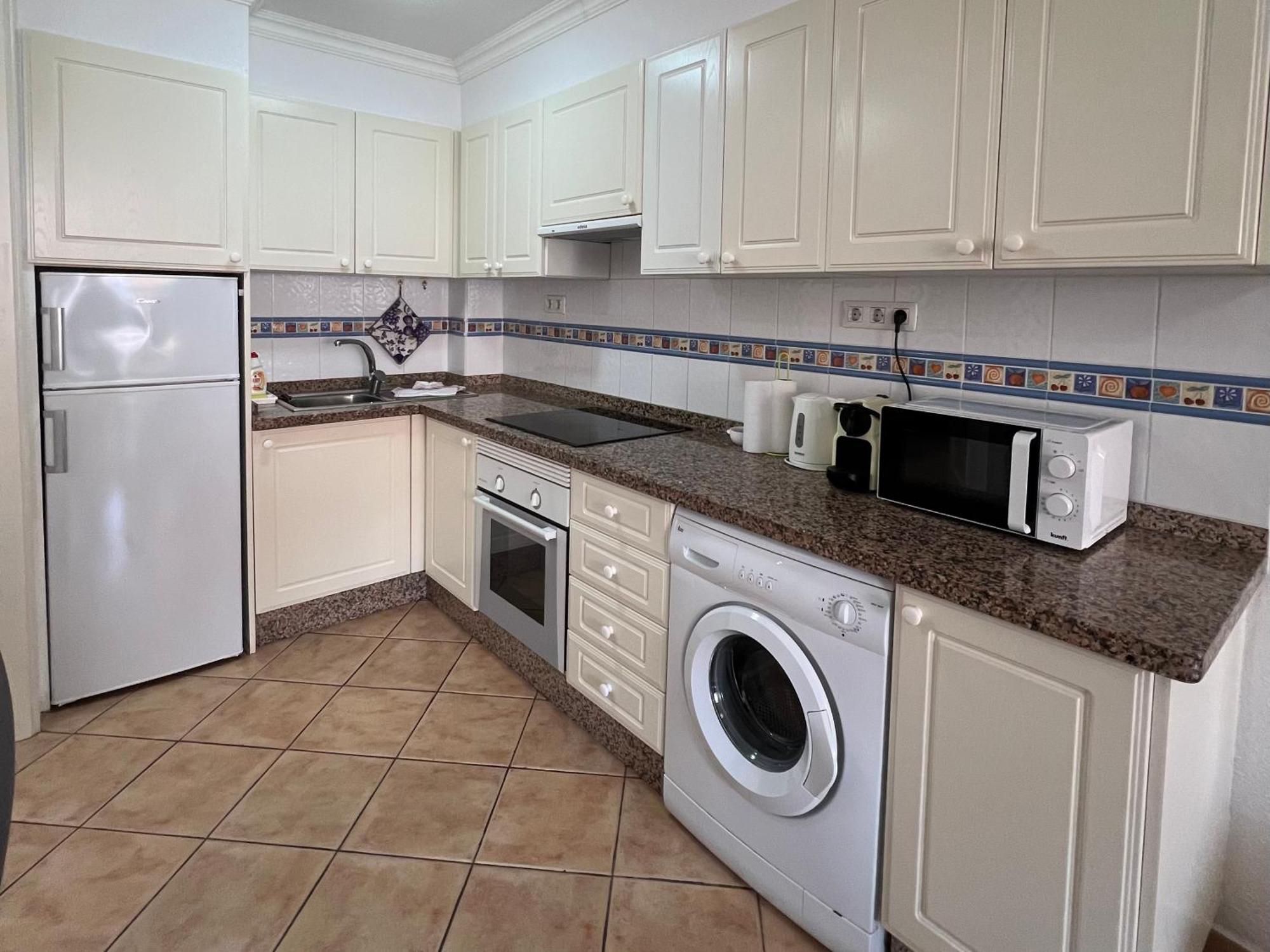 לוס כריסטיאנוס Apartment Center Los Cristianos מראה חיצוני תמונה