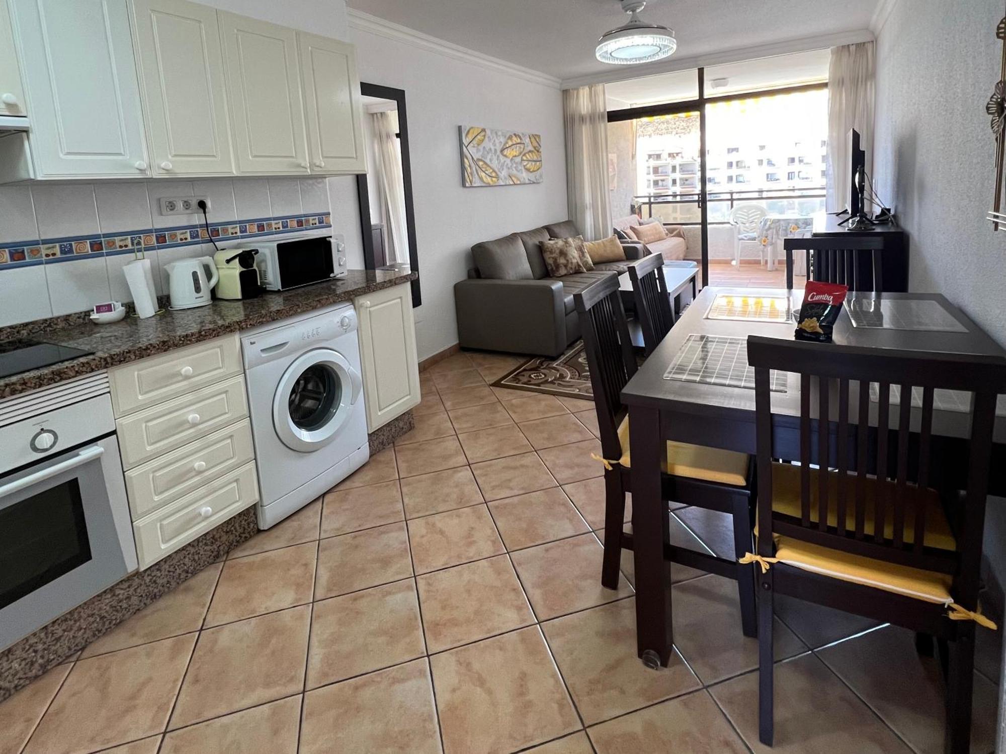 לוס כריסטיאנוס Apartment Center Los Cristianos מראה חיצוני תמונה